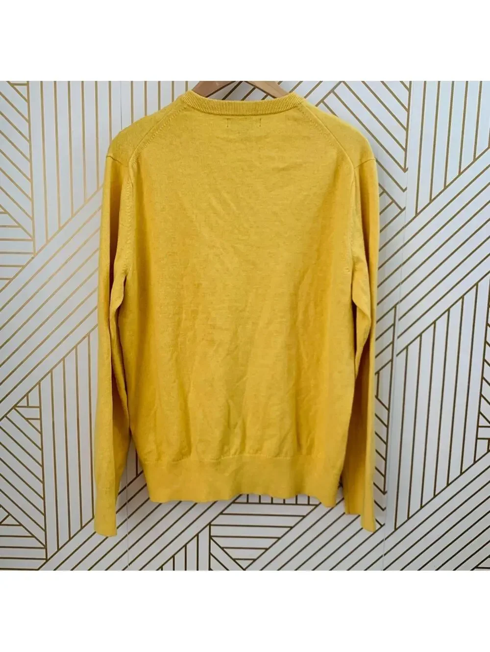 Banana Republic Cotton Cashmere blend saffron v neck sweater yellow gold L